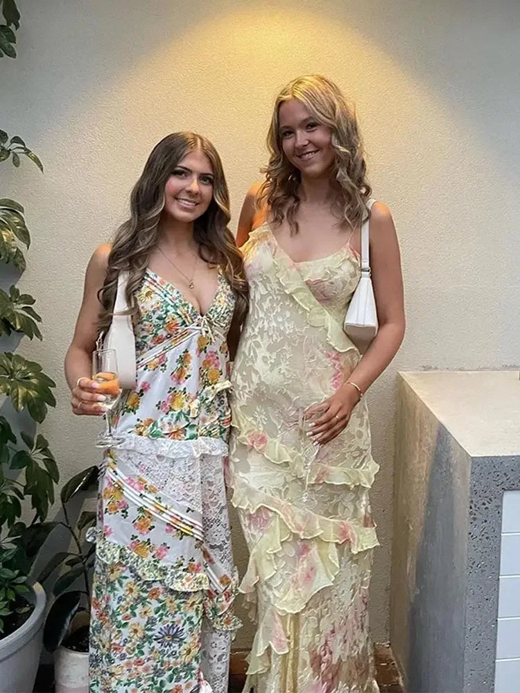 Eden| Elegant Flowing Spaghetti Straps Maxi Dress