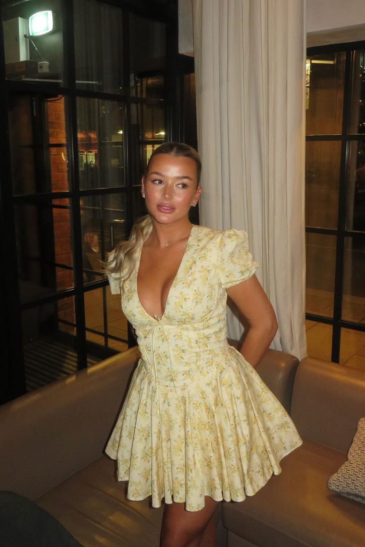 Olivia | Women’s Charming Floral Sundress - Perfect for Sunny Days