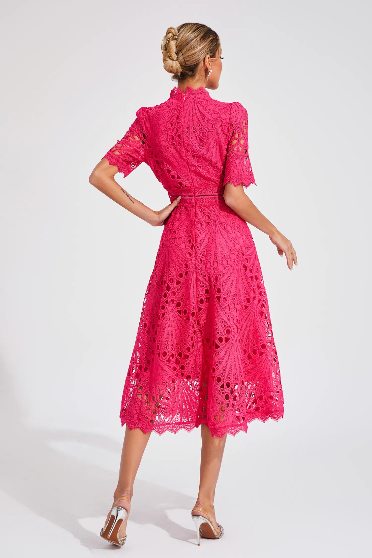 Aurora | Women’s Elegant Lace Midi Dress with Short Sleeves