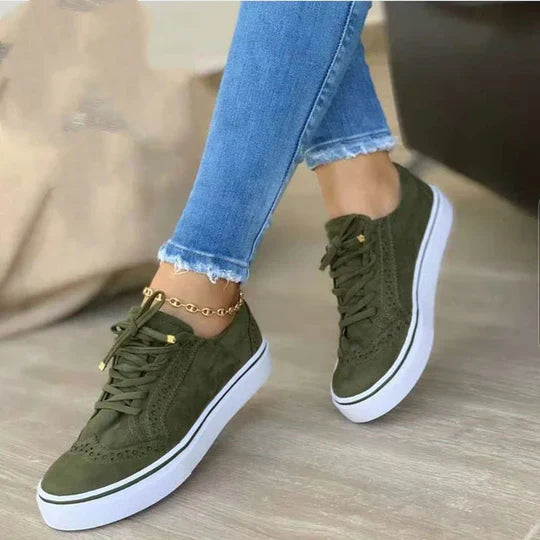 Noah| Women’s Lace-Up Sneakers