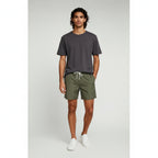 Robert| Stylish Comfort for Beach Getaways