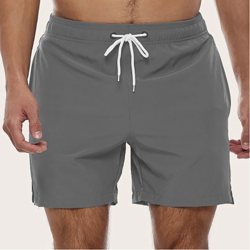 Robert| Stylish Comfort for Beach Getaways