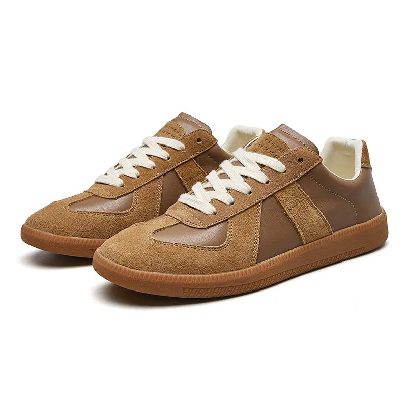Men’s Retro Low-Top Sneakers – Lace-Up Trainers with Suede-Style Panels, Contrast Gum Rubber Sole, Cushioned Insole & Everyday Casual Comfort