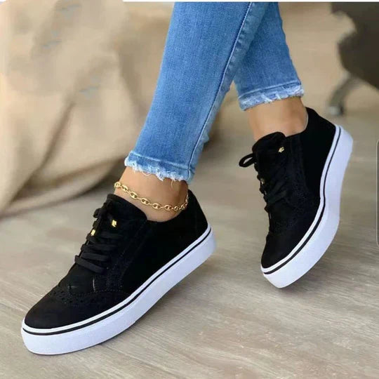 Noah| Women’s Lace-Up Sneakers