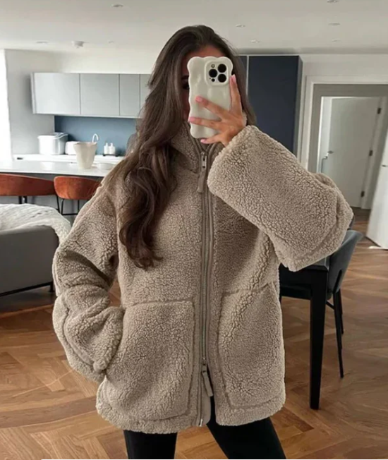 Women’s Sherpa Zip-Up Coat Plush Comfortable Modern Outerwear