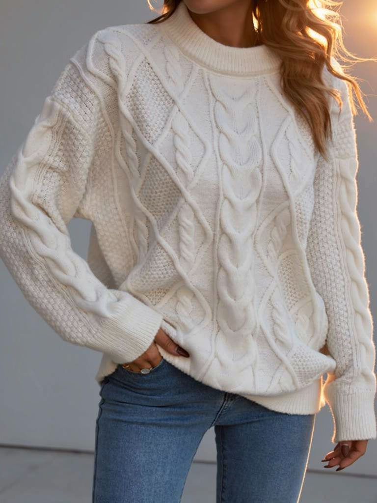 Dorothy Women’s Oversized Cable Knit Jumper with Crew Neck