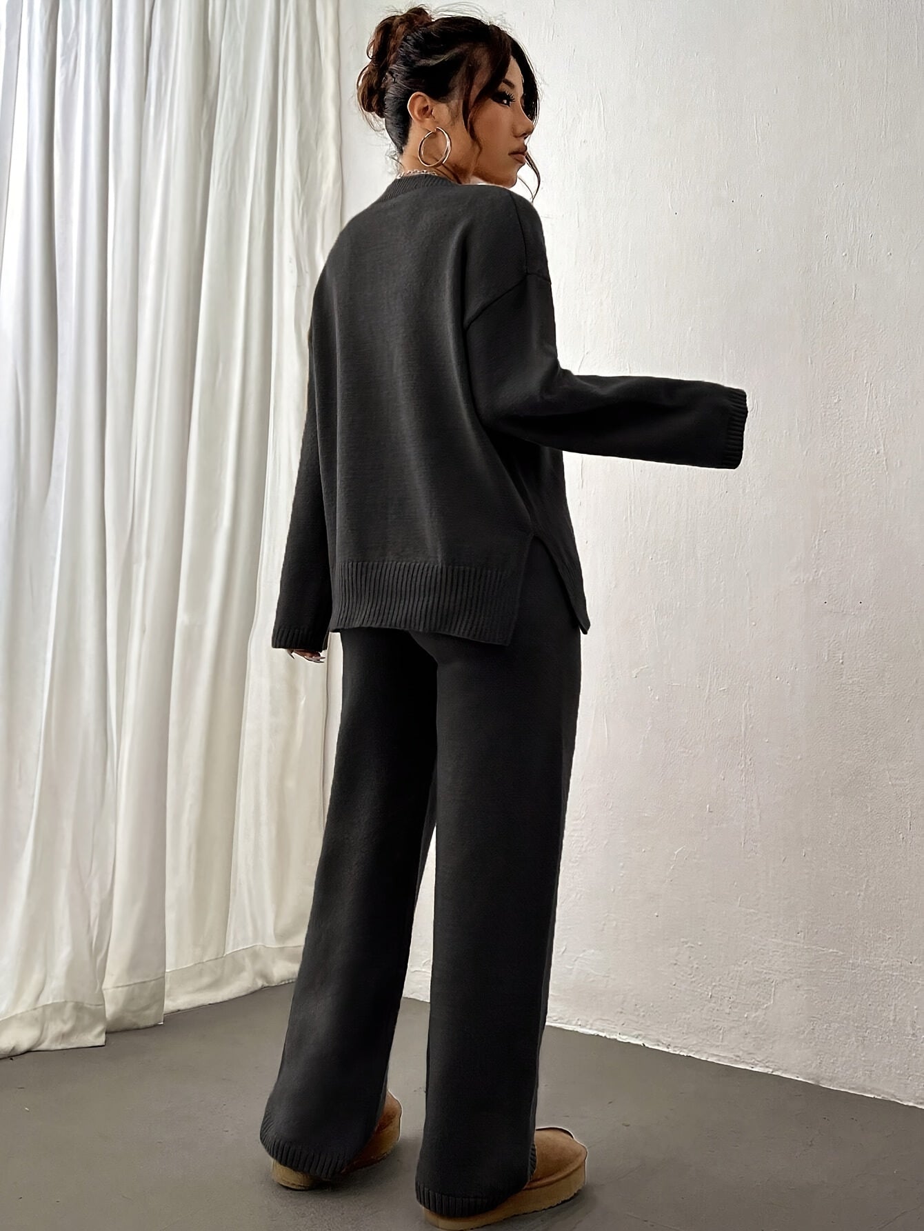 Women’s Soft Knit Lounge Set – Two-Piece Sweater and Pants Outfit