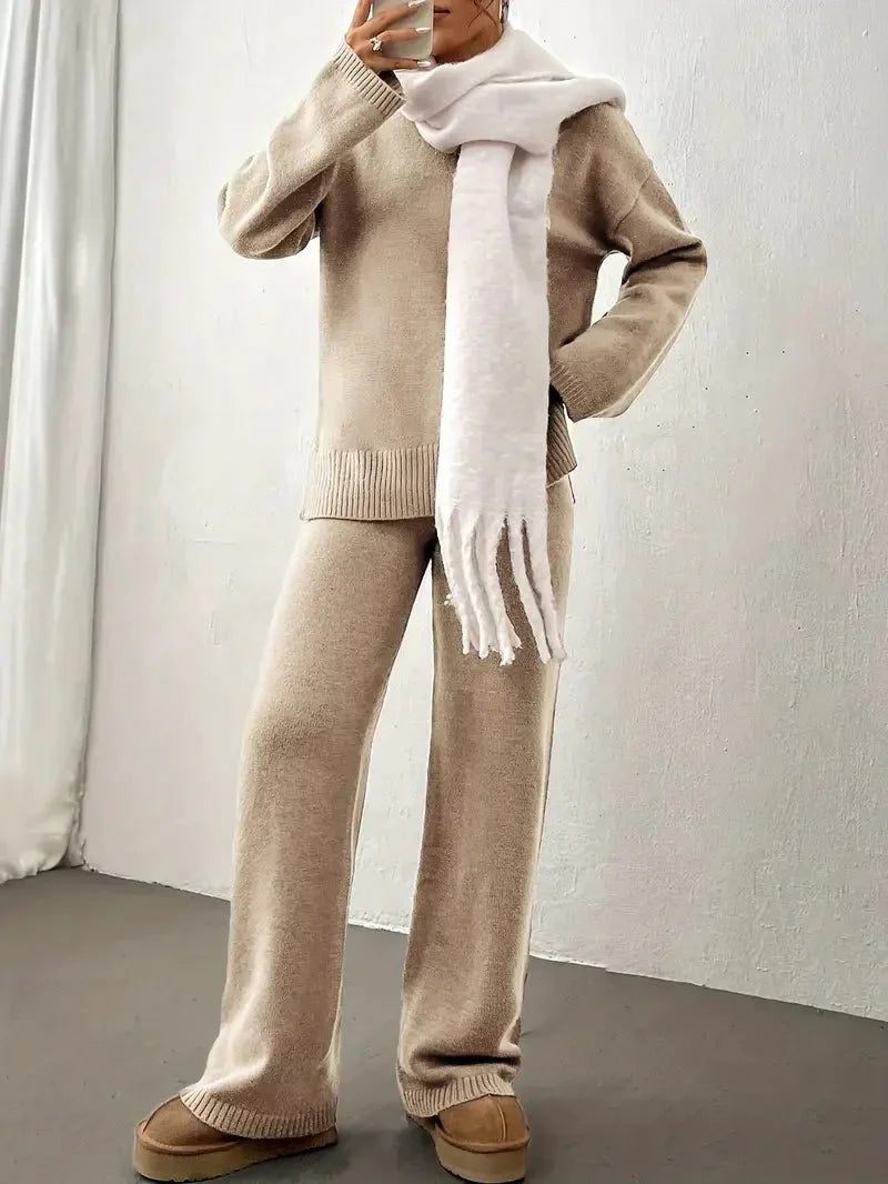 Women’s Soft Knit Lounge Set – Two-Piece Sweater and Pants Outfit