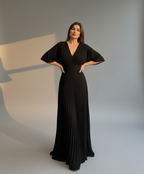 Women’s Elegant Pleated Maxi Dress with Wide Sleeves - Flowy Long Dress for Formal & Casual Occasions