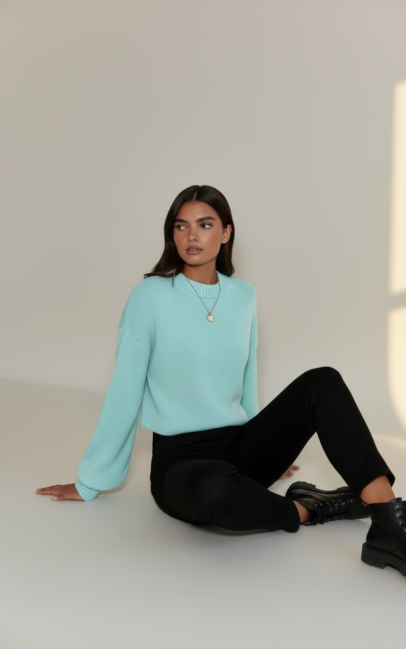 Sarah | Women's Crewneck Knitted Sweater - Relaxed Fit